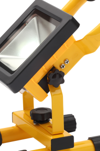 Recharge Flood Lamp 10W 6-6.5K - Image 4