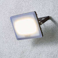 Stanley Frosted 50w LED Floodlight Black - Image 2