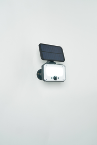 Bradley Solar Floodlight w Spike & RC Black - Image 3