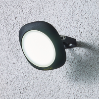 Stanley Die Cast 10w LED Floodlight Black - Image 3