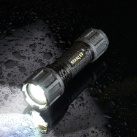 Stanley LED Torch. 600 Lumens - Image 2