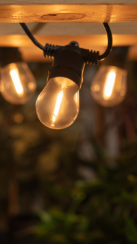 Wye IP44 Solar 10lt Festoon w 0.5w E27 Lamps Black - Image 5