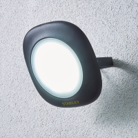 Stanley Die Cast 50w LED Floodlight Black - Image 3