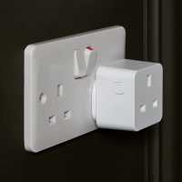 Kinetic RF UK Plug - Image 3